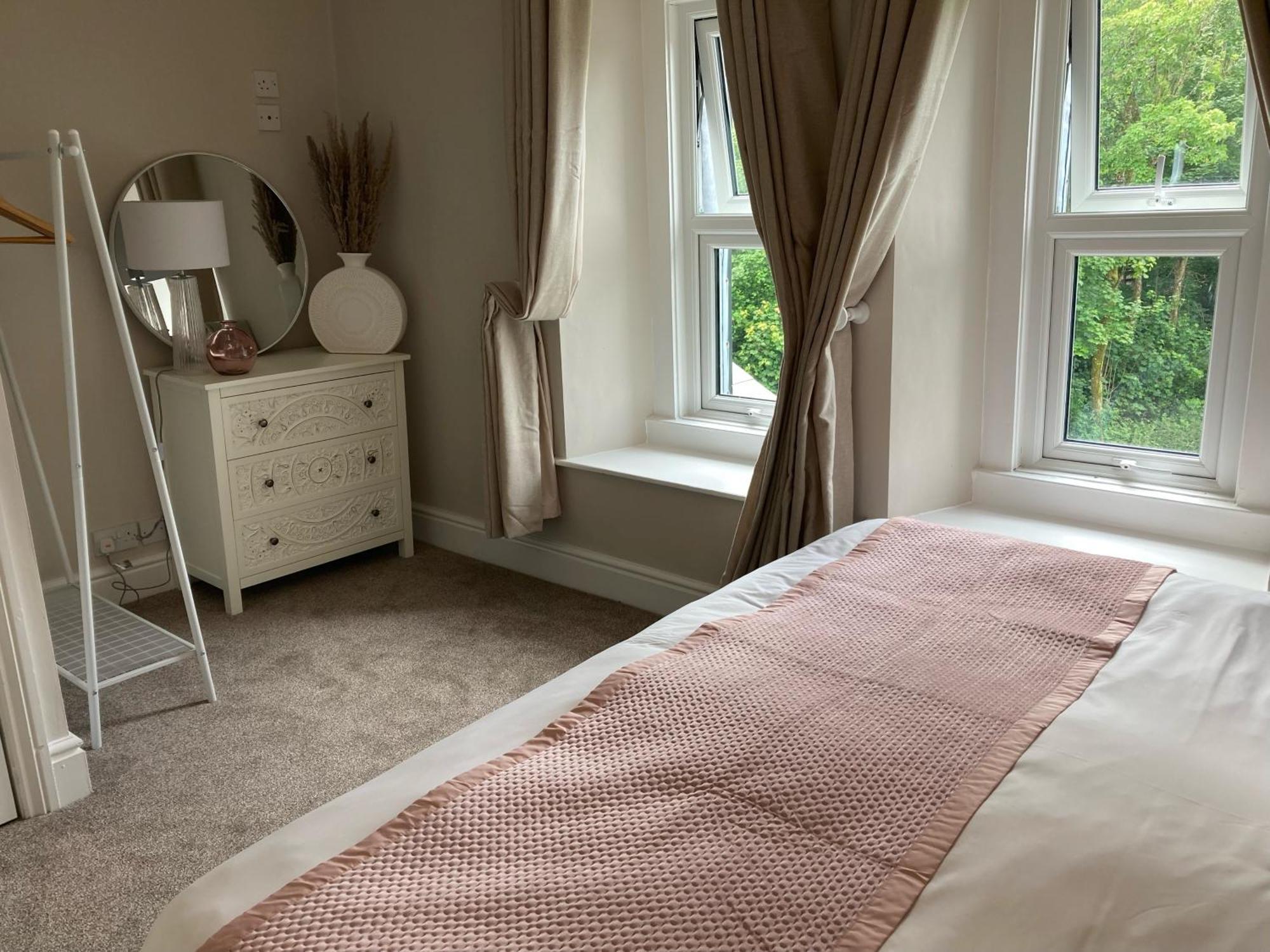 Serenity House Wales Llangammarch Wells Εξωτερικό φωτογραφία
